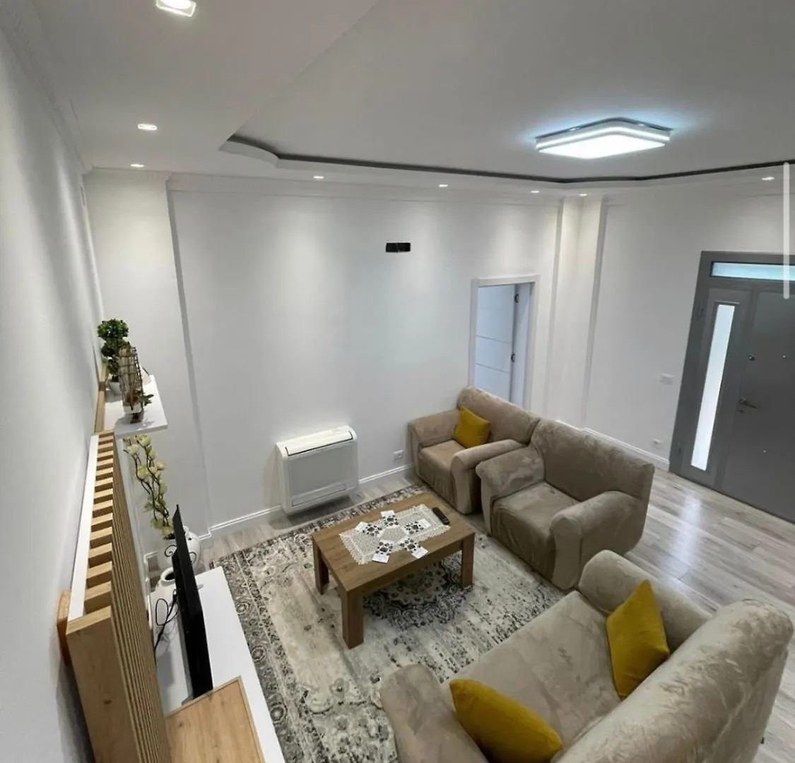 Guest House Nuhellari Zhaban Apartment